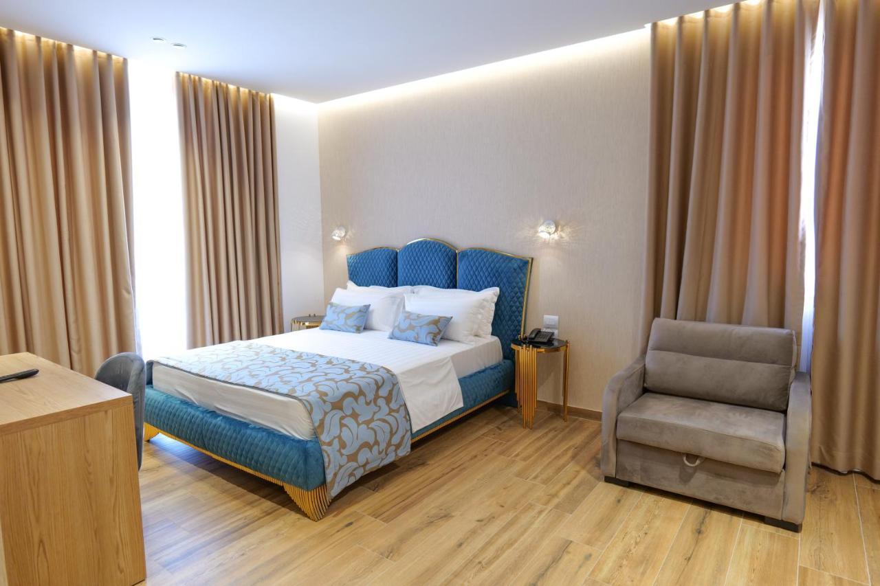 Bora Bora Hotel Εξαμίλιο Εξωτερικό φωτογραφία